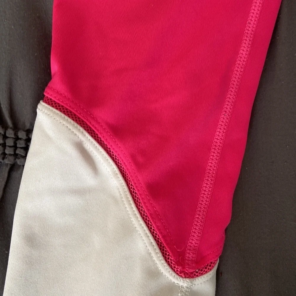 Kate Spade leggings in grey, hot pink, white
